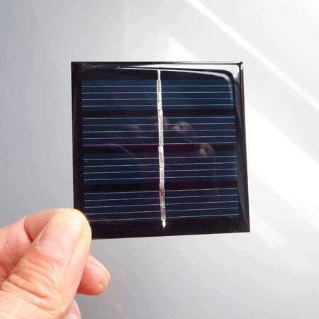 2V 150MA Polycrystalline Drop Solar Panel Size:60x60mm - 3