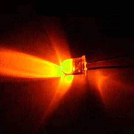 5203A1C-ESA-B LED 5MM AMBER 800-1200mcd 70°/30° WATER CLEAR - 1