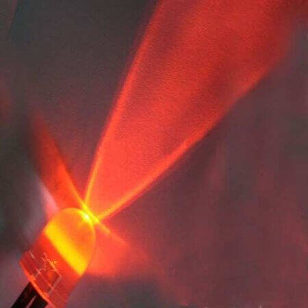 5R3UCQ-2 LED 5MM RED 4000mcd 18° WATER CLEAR - 1