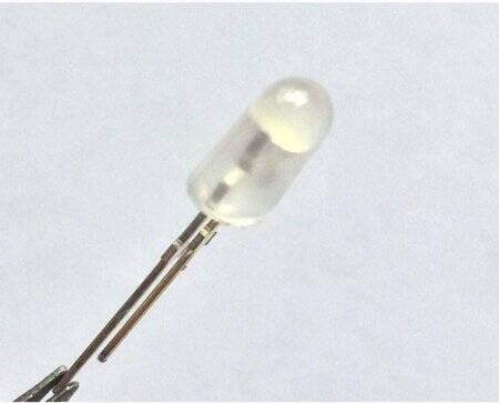 Diffused 18mm Leg 546 Oval LED White Use 3V 20mA - 4