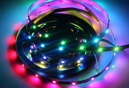 Epoksi 5V WS2813B RGB5050 Siyah SMD LED Şerit 30 LED/Metre Esnek 5 Metrelik Makara IP65 - 5