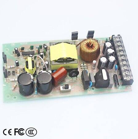 Fanlı Yüksek Kaliteli Güç Kaynağı 240W 12V 20A - 5