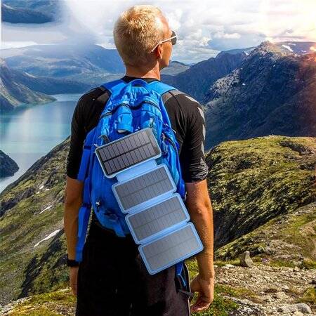 Green Removable Solar Energy Charger Quick Charge 2000MA With 6 Boards - 4