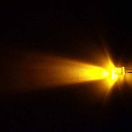 HLMP-AL62-X10DD RANK:Z LED 5MM AMBER OVAL 585-595NM 2400-2800MCD@20mA - 1