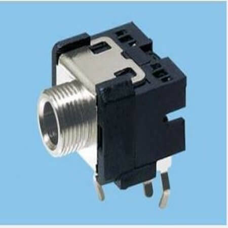 L-KLS1-TSJ3.5-003A CONNECTOR STEREO JACK THT R/A 3.5MM - 1