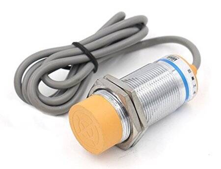 Sarı LJ30A3-15-Z/BY PNP DC6-36V Endüktif Mesafe Sensörü - 1