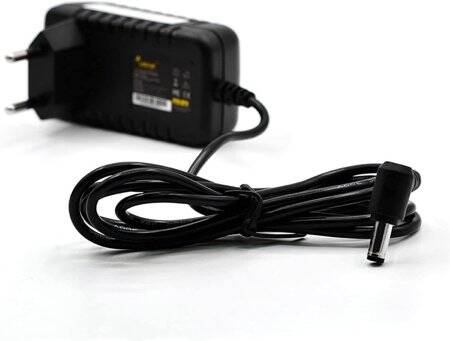 Yüksek Kaliteli Tam Amper 9V 2A Adaptör EU Fişli - 4